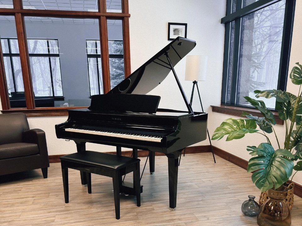 Cận cảnh YAMAHA CSP-295GP PE tại Piano House